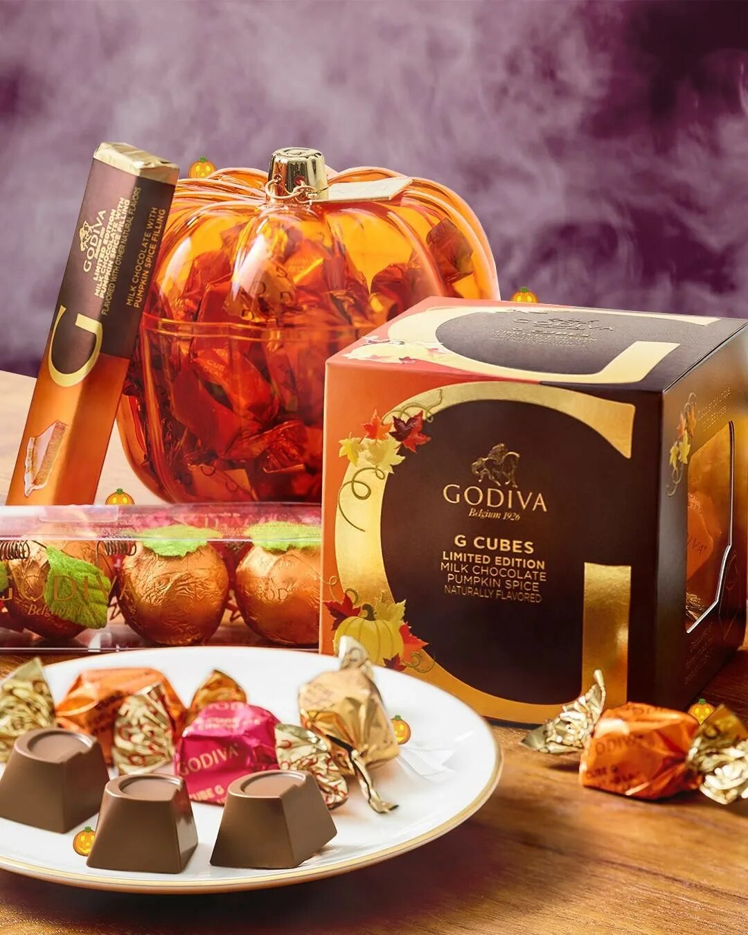 GODIVA в Instagram: "Zoom in to spot all the pumpkin emojis for a chan...