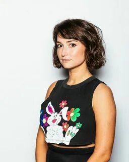 Milana Vayntrub: 22 Hottest Photos Of AT&T Girl Lily Girl, B