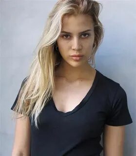 Kenya Kinski-Jones / Kenya Kinski-Jones photo 28 of 56 pics,