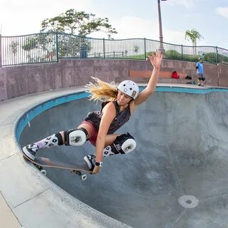 Jordyn Barratt skateboarding Tabla