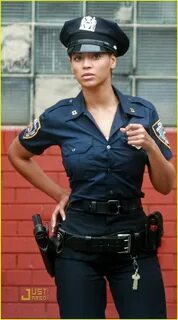 Beyoncé Beyoncé, Mulheres militares, Mulher policial