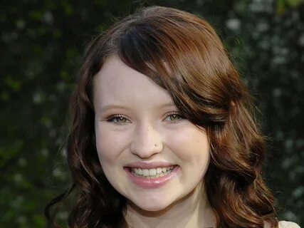 Emily Browning Wallpaper (71+ pictures)