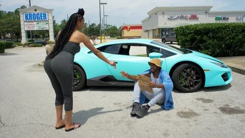 In this video I caught the biggest gold digger in houston IT was so funny g...