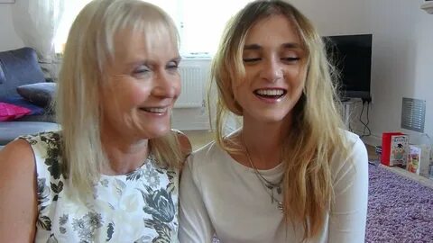 Tattoos: Mum and Teenage Daughter Chats - YouTube