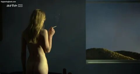 Free Clémence Poésy Nude - Internet Nude