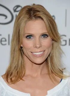 Cheryl Hines To Helm CBS Films' 'Revenge Wedding' From 'Bad 