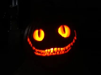 Toothy Jack-o-lantern Halloween pumpkin designs, Halloween p