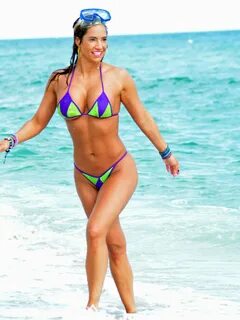 JENNIFER NICOLE LEE in Bikini on the Beach in Miami - HawtCe