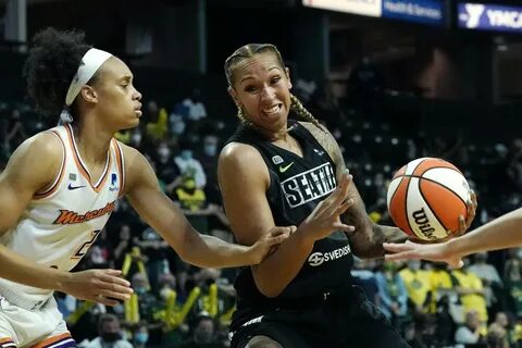 Athletes Unlimited has 11 WNBA players on basketball roster 