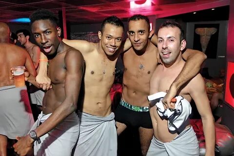 Cruising this New Year's Eve in London's gay West End - QX M