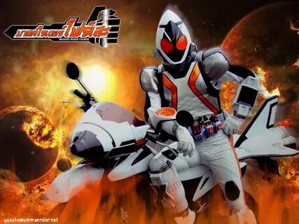 my review =): Kamen Rider Fourze 2011