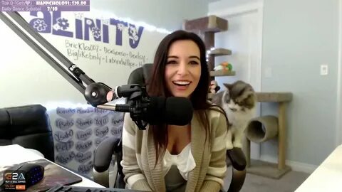 HOTTEST TWITCH STREAMER OF ALL TIME (ALINITY)🍑 🍑 - YouTube