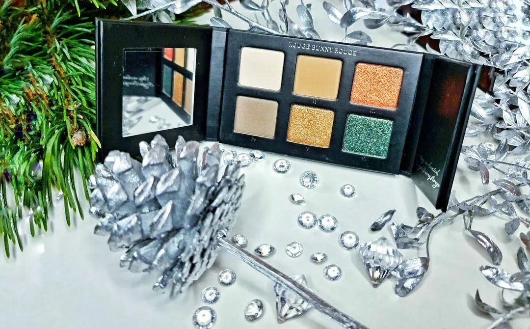 Katherine в Instagram: "The Enchanted Forest palettes are new from @ro...