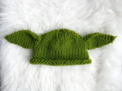 Baby Yoda Knit Hat (with Free Pattern) - Shinah Chang