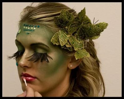 Halloween Forest Fairy Makeup Look Fairy makeup, Woodland fa