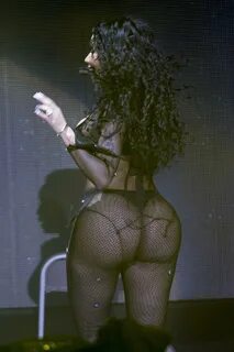 Nicki Minaj ass thread. - /s/ - Sexy Beautiful Women - 4arch