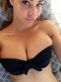 Freckles + big breasts = win. 