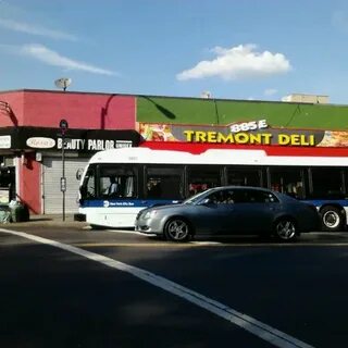 MTA MaBSTOA Bus at East Tremont Ave & Crotona Ave: (Bx17, Bx