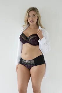 Size 14 single mum wins national lingerie competition - Real