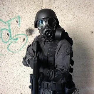 SAS Black Kit,S10 Gasmask. Sas special forces, Special air s