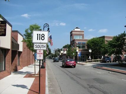 File:MA Route 118 southbound in Attleboro MA.jpg - Wikimedia