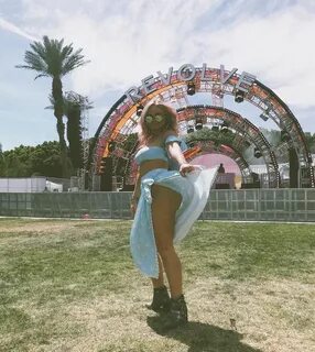 Oct 2, 2019 - 77.1k Likes, 652 Comments - Natalie Alyn Lind (@natalynlind) ...