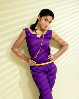 Actress Archana Kavi Sexy Look photos HD Wallpapers Download