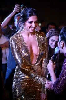 Deepika Padukone - Imgur