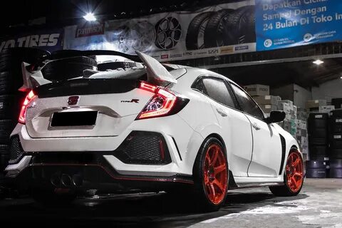 Honda Civic Type-R FK8 White Rays TE037 6061 Wheel Front