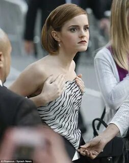 Emma watson no bra