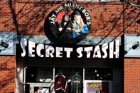 File:Jay and Silent Bob's Secret Stash . Red Bank . New Jers