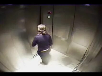 Download Girl Stuck In Elevator.3gp .mp4 .mp3 .flv .webm .pc