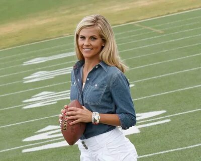 Samantha Ponder 8 x 10 8x10 Photo Picture *SHIPS FROM USA* W