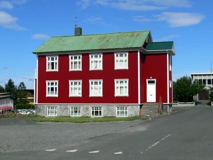 File:Borgarnes - Rotes Haus.jpg - Wikimedia Commons