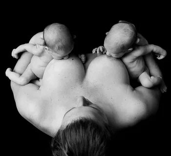 With Chid Autor: Howard Schatz Breastfeeding pictures, Breas