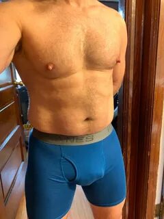 Briefs Bulges Pics : Pin on Bulge underwear : Looking for a 