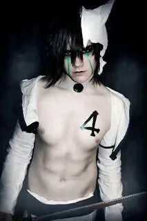 Ulquiorra cosplay (Bleach) Bleach cosplay, Male cosplay, Fun