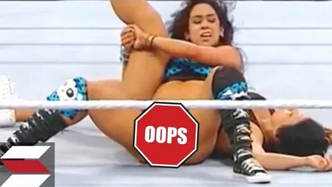 Wwe diva wardrobe malfunction uncensored PICS PORN.