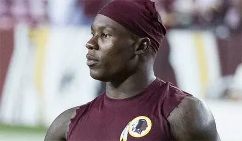 Redskins Safety Duke Ihenacho Wears Anti-Police Mouthguard -