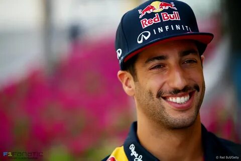 Daniel Ricciardo, Red Bull, Yas Marina, 2015 - RaceFans