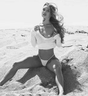 Glamour Photography, Feminine Beauty, Nice Body, Fitness Inspiration, Bikin...