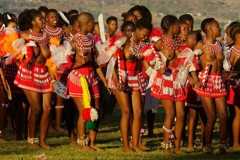 Umhlanga, la danse des roseaux - Eswatini Le goût d'ailleurs
