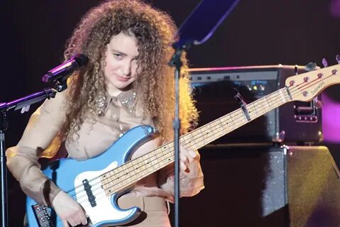 NAMM 2020: SUZI Q AND TAL WILKENFELD CELEBRATED AT SHE ROCKS