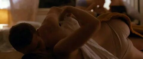 Elizabeth Olsen Nude Leaked Pics, Porn And Sex Scenes - Scan