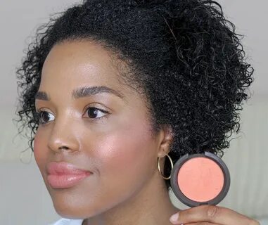 I'm OBSESSED With These Becca Shimmering Skin Perfector Lumi