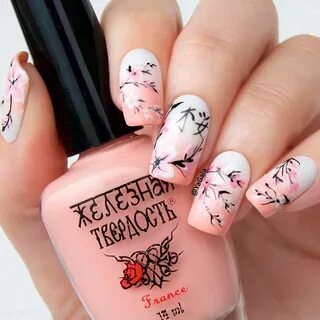 Awesome Flower Nail Designs To Try NailDesignsJournal.com Ch