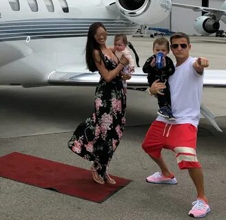 Rob Dyrdek Twitterissä: "Fully pre tanned ready for our firs