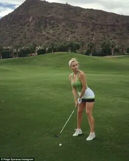 Paige Spiranac shows off her pre-golf shot routine in Instag