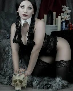 Wednesday Addams Cosplay by Jennifer van Damsel
