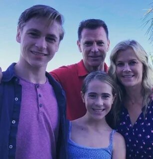 https://nudetits.org/alison+sweeney+family+photos